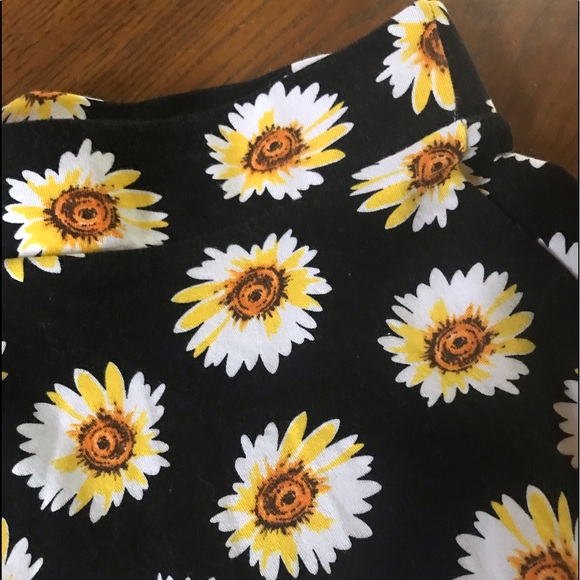 Ultra Teeze Sunflower Skirt - Picture 2 of 4